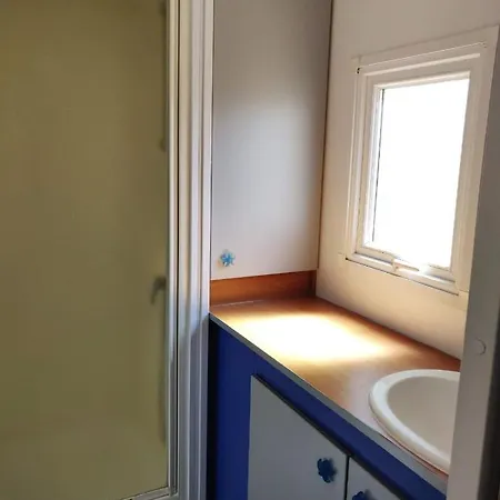 Kemping Mobil-home Confort - Dans Le Camping De Mussonville *