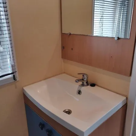 Mobil-home Confort - Dans Le Camping De Mussonville *